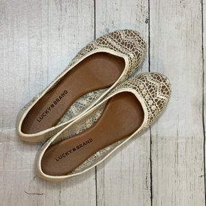 Lucky Brand Laser Cut White Lace Flats Size 6.5
